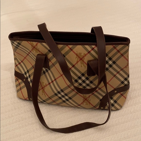burberry bag - Picture 1 of 2